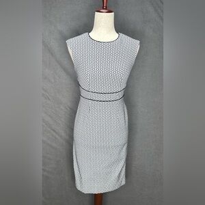 Brooks Brothers Lined Sheath Dress Size 2 P Designer Quiet Luxury Retail $300+